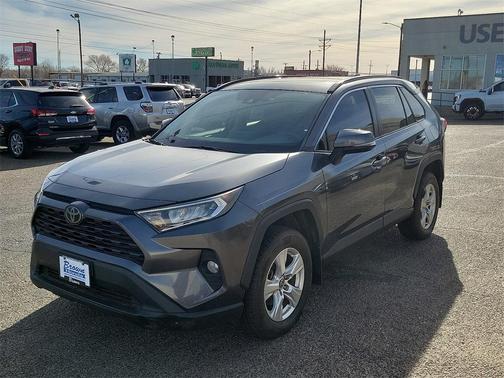 2021 Toyota RAV4 XLE