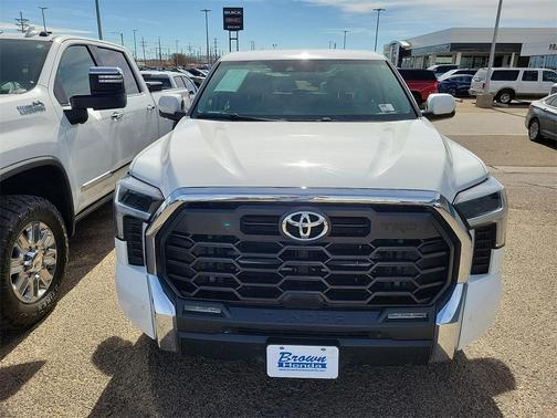 2022 Toyota Tundra SR5