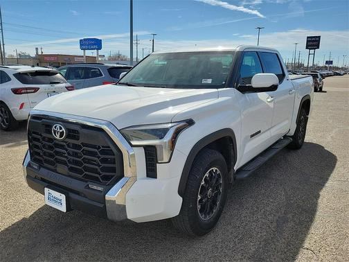 2022 Toyota Tundra SR5