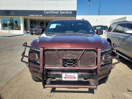 Auburn Metallic 2023 Chevrolet Suburban Z71