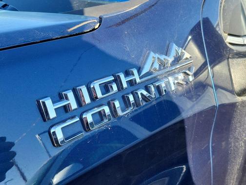 2019 Chevrolet Silverado 1500 High Country