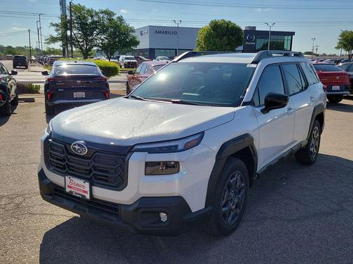 Crystal White Pearl 2026 Subaru Outback Premium