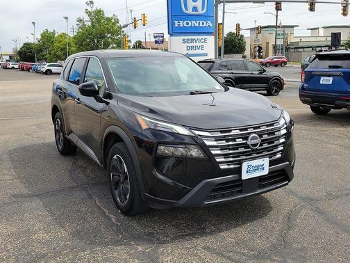 Super Black 2025 Nissan Rogue SV