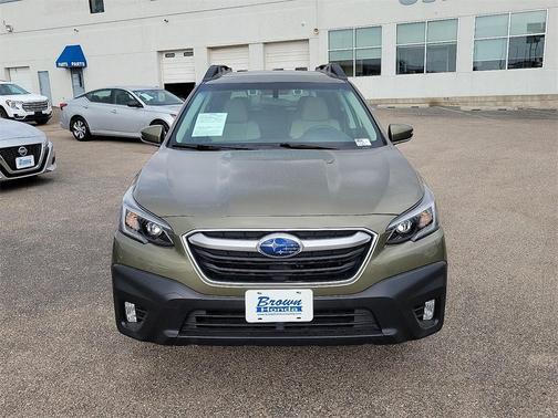 2022 Subaru Outback Premium