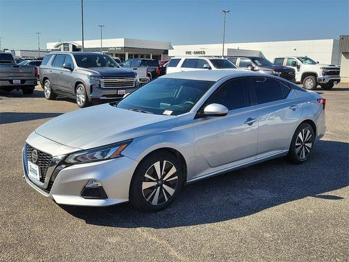 2021 Nissan Altima 2.5 SV