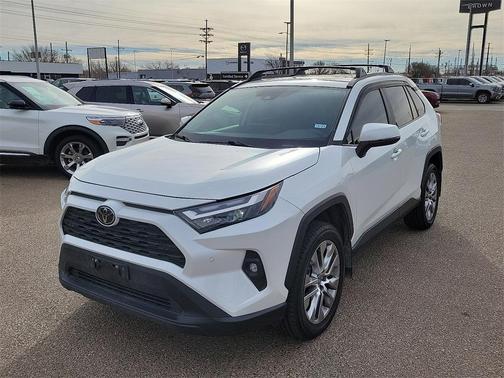 2023 Toyota RAV4 XLE Premium