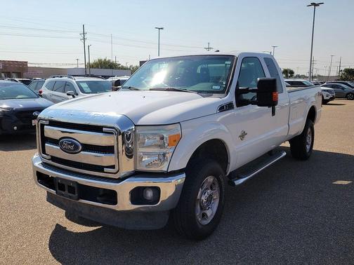 Oxford White 2015 Ford F-250 XLT