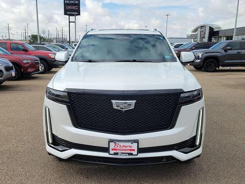 Crystal White Tri-Coat 2021 Cadillac Escalade Sport