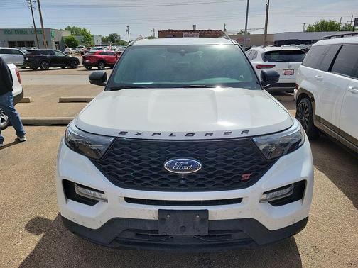 White Metallic 2020 Ford Explorer ST