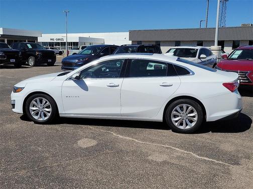 2022 Chevrolet Malibu LT