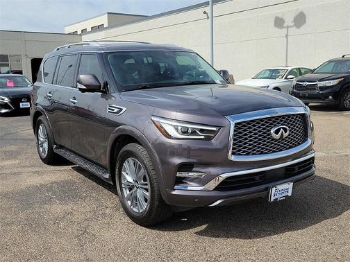 2024 INFINITI QX80 Luxe