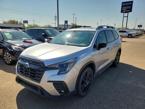Ice Silver Metallic 2024 Subaru Ascent Onyx Edition