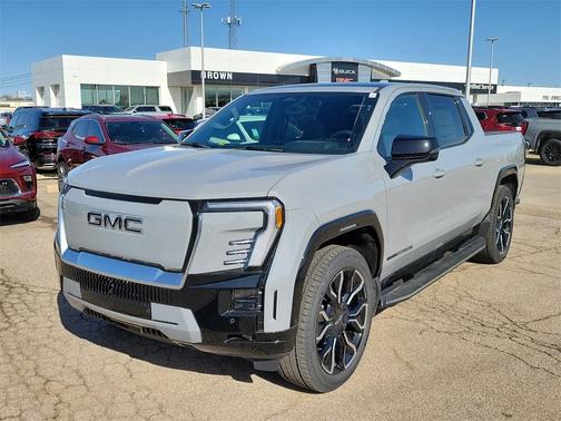 2025 GMC Sierra EV Denali