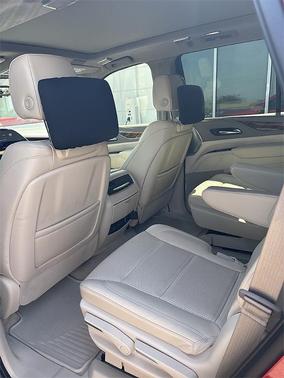 2023 Cadillac Escalade Sport Platinum