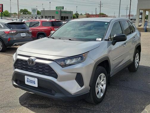 2022 Toyota RAV4 LE