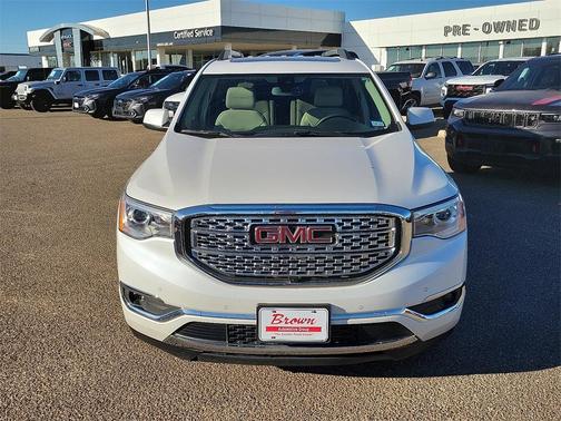 2019 GMC Acadia Denali