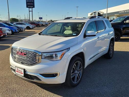2019 GMC Acadia Denali