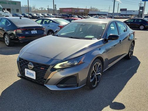 2024 Nissan Altima 2.5 SR