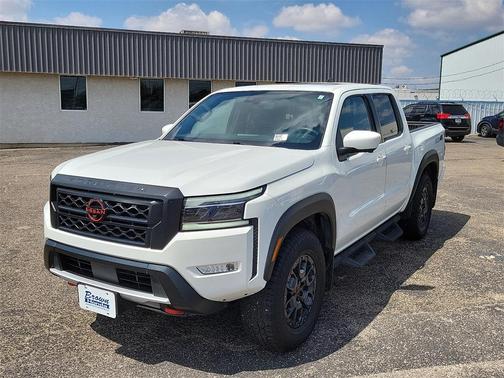 2024 Nissan Frontier PRO-4X