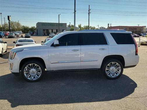 2018 Cadillac Escalade Platinum