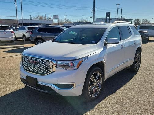 2019 GMC Acadia Denali