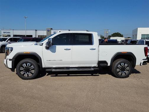 2025 GMC Sierra 2500 Denali