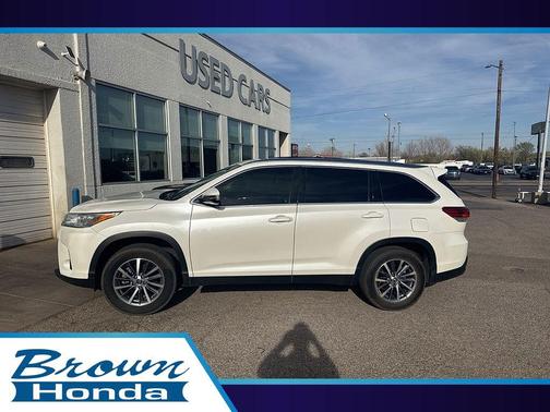 2019 Toyota Highlander 