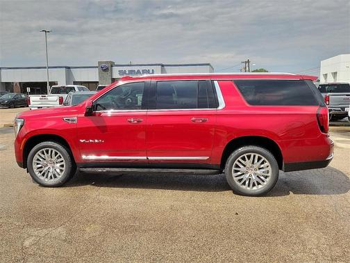 2025 GMC Yukon XL Elevation