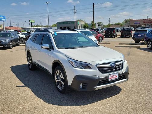 2022 Subaru Outback Touring XT