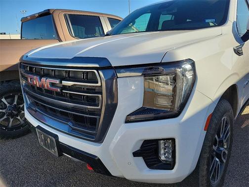 2023 GMC Yukon AT4