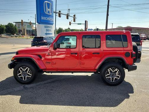 Firecracker Red Clearcoat 2025 Jeep Wrangler Sahara