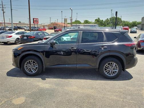 2023 Nissan Rogue S