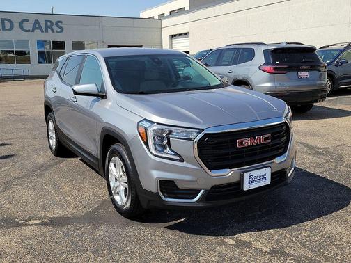 Sterling 2024 GMC Terrain SLE