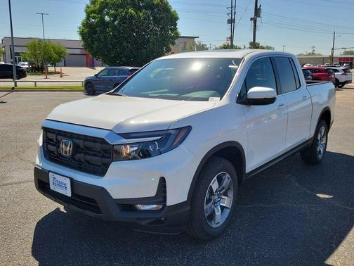 Platinum White Pearl 2026 Honda Ridgeline RTL