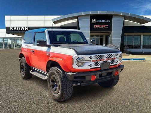 Oxford White 2025 Ford Bronco Stroppe Edition
