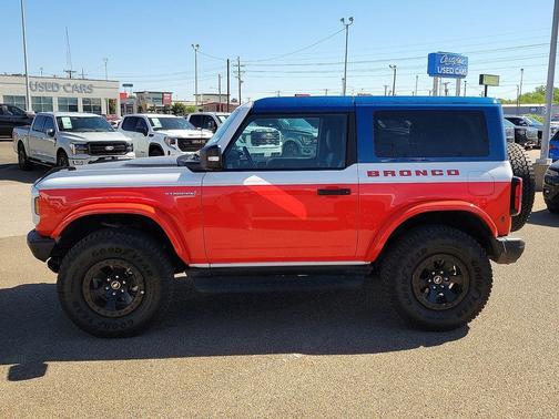 Oxford White 2025 Ford Bronco Stroppe Edition