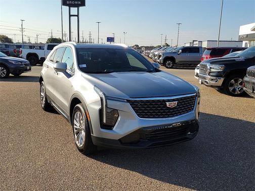 2025 Cadillac XT4 Premium Luxury