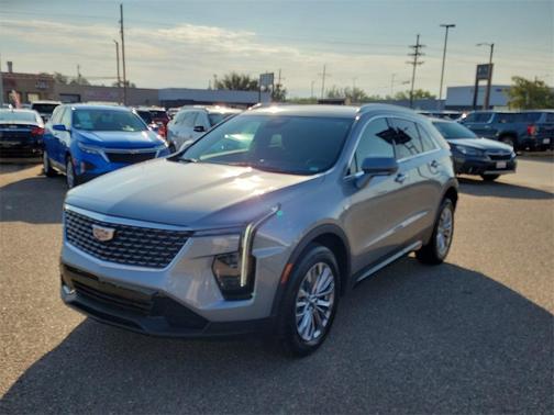 2025 Cadillac XT4 Premium Luxury