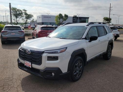 Crystal White Pearl 2026 Subaru Outback Premium