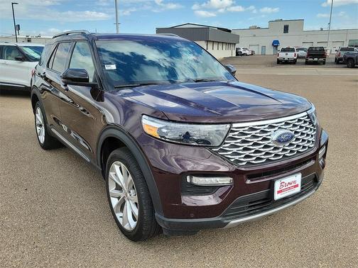 2023 Ford Explorer Platinum