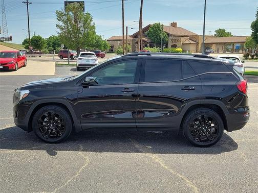 2021 GMC Terrain SLT