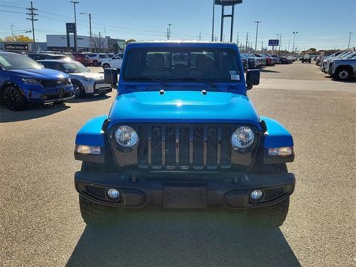 2023 Jeep Gladiator Sport