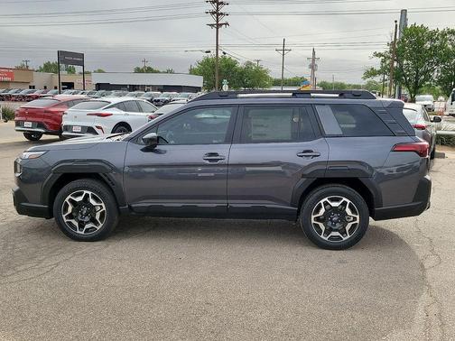 Magnetite Gray Metallic 2026 Subaru Outback Touring