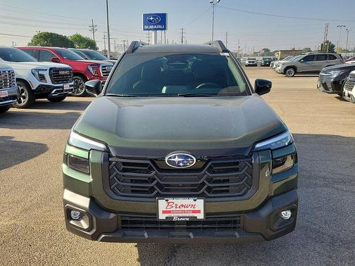 Deep Emerald Green 2026 Subaru Outback Touring XT