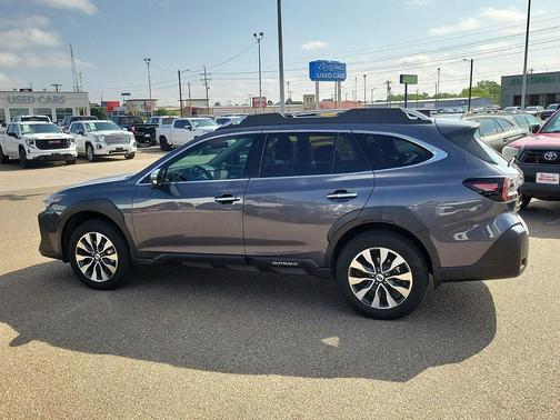 Magnetite Gray Metallic 2025 Subaru Outback Touring XT