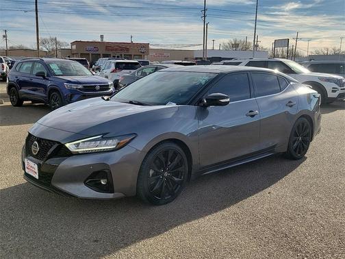 2021 Nissan Maxima SR