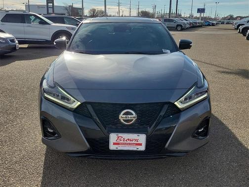 2021 Nissan Maxima SR