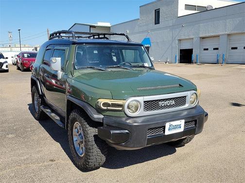 2012 Toyota FJ Cruiser Base