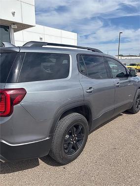 2020 GMC Acadia AT4