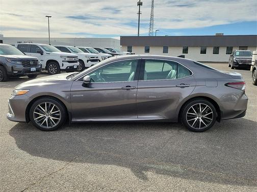 2023 Toyota Camry XLE